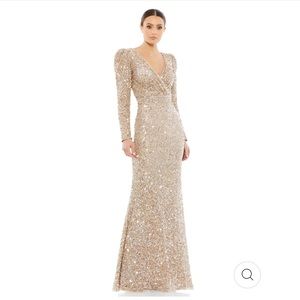NWT Mac Duggal Puff Shoulder Sequined Surplice Gown Gold Size 8 Style 5510